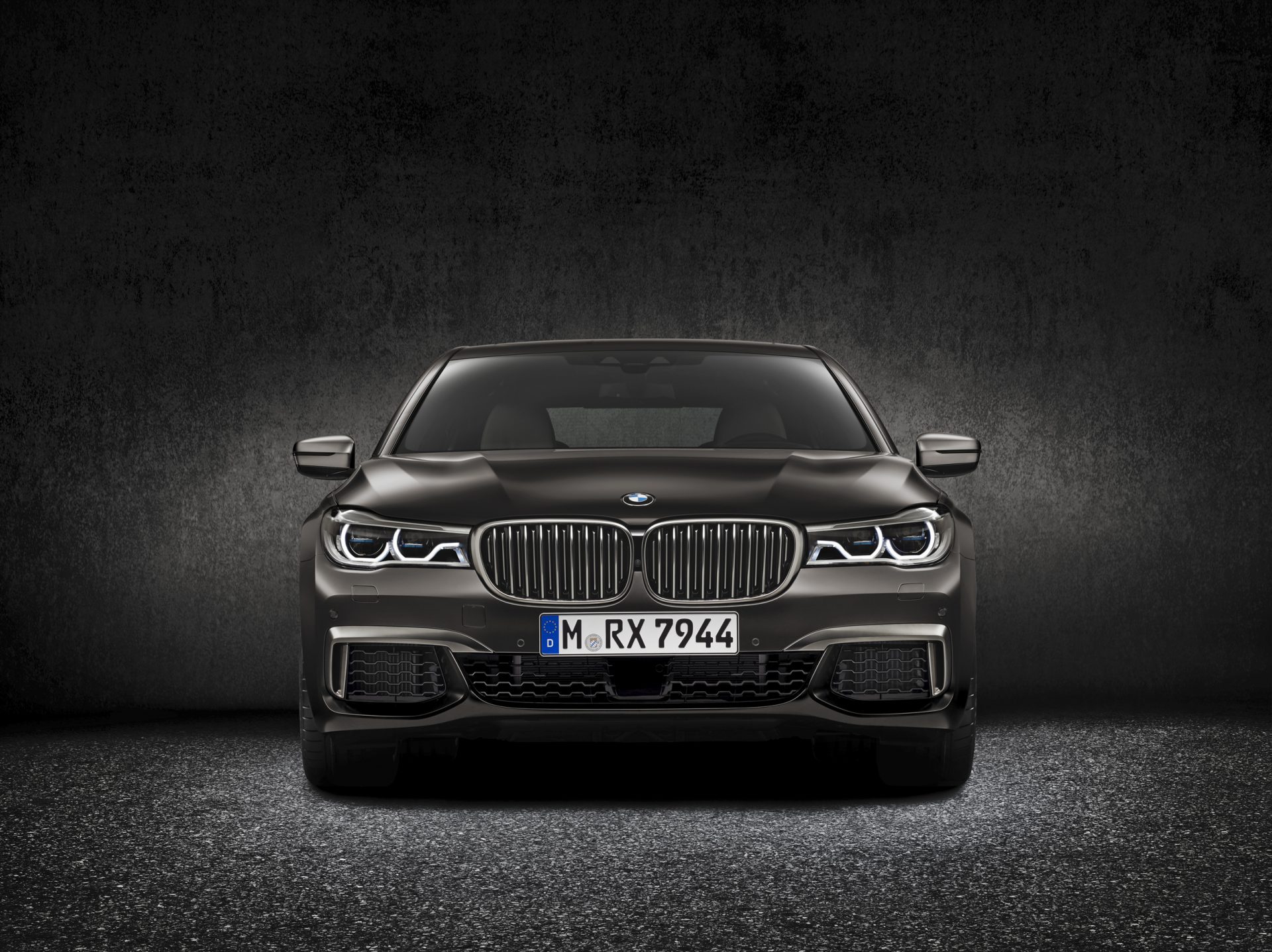 bmw m760