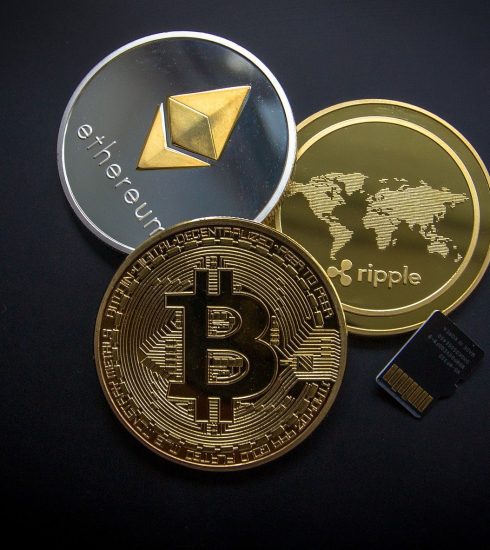 Kryptomeny, Bitcoin, Ethereum, Ripple
