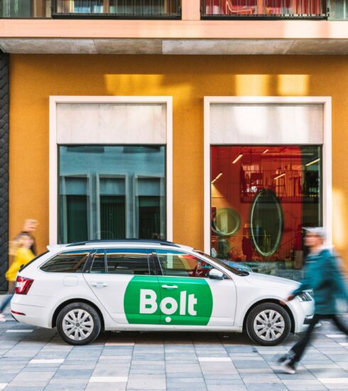 Bolt Send, Bratislava