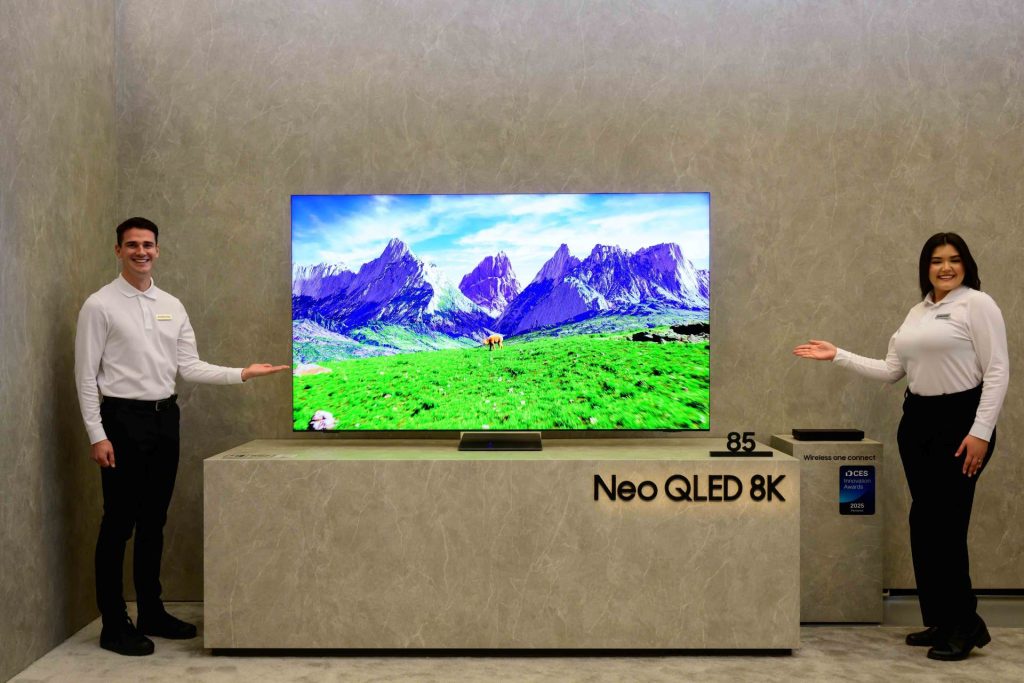 Samsung TV a displeje CES 2025