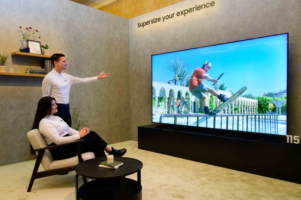 Samsung TV a displeje CES 2025