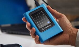 Ironkey Touch screen