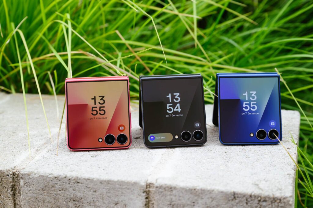 Samsung Galaxy Z Flip7