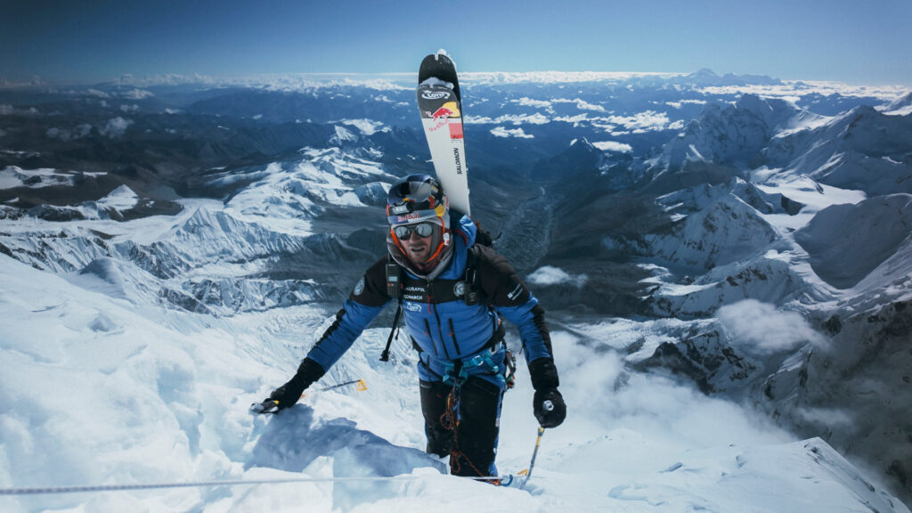Andrzej Bargiel during the summit push on Mount Everest, Nepal on September 22, 2025.  // Bartłomiej Pawlikowski / Red Bull Content Pool // SI202509240922 // Usage for editorial use only //