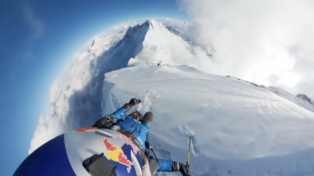 Andrzej Bargiel during the summit push on Mount Everest, Nepal on September 22, 2025.  // Bartłomiej Pawlikowski / Red Bull Content Pool // SI202509240922 // Usage for editorial use only //