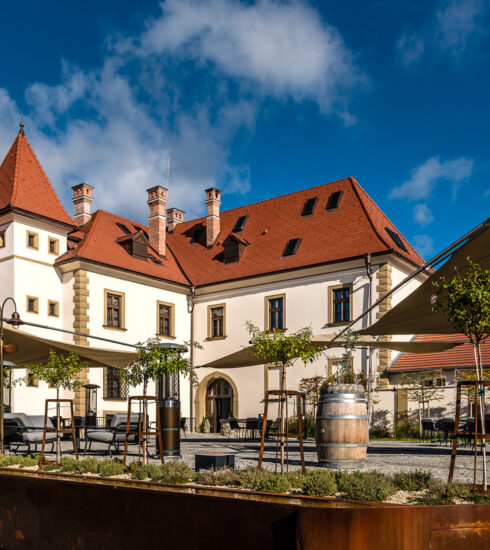 ARTE Restaurant, Kaštieľ Pálffy, Svätý Jur