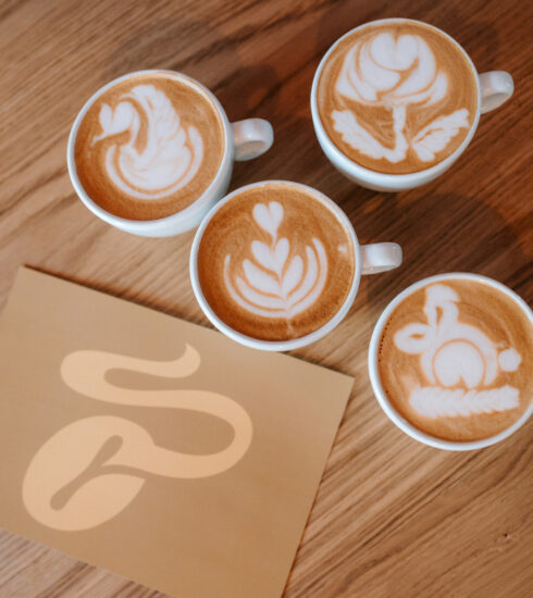 Kúzlo latte artu často spočíva v jednoduchosti, no aj osobnom prístupe, ktorý do prípravy vložíte